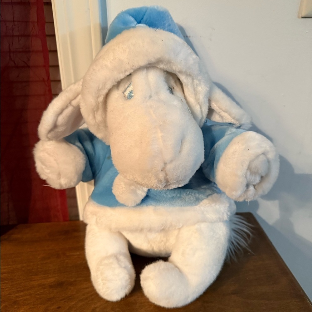 Disney Store Winnie the Pooh White Snowball Eeyore Plush